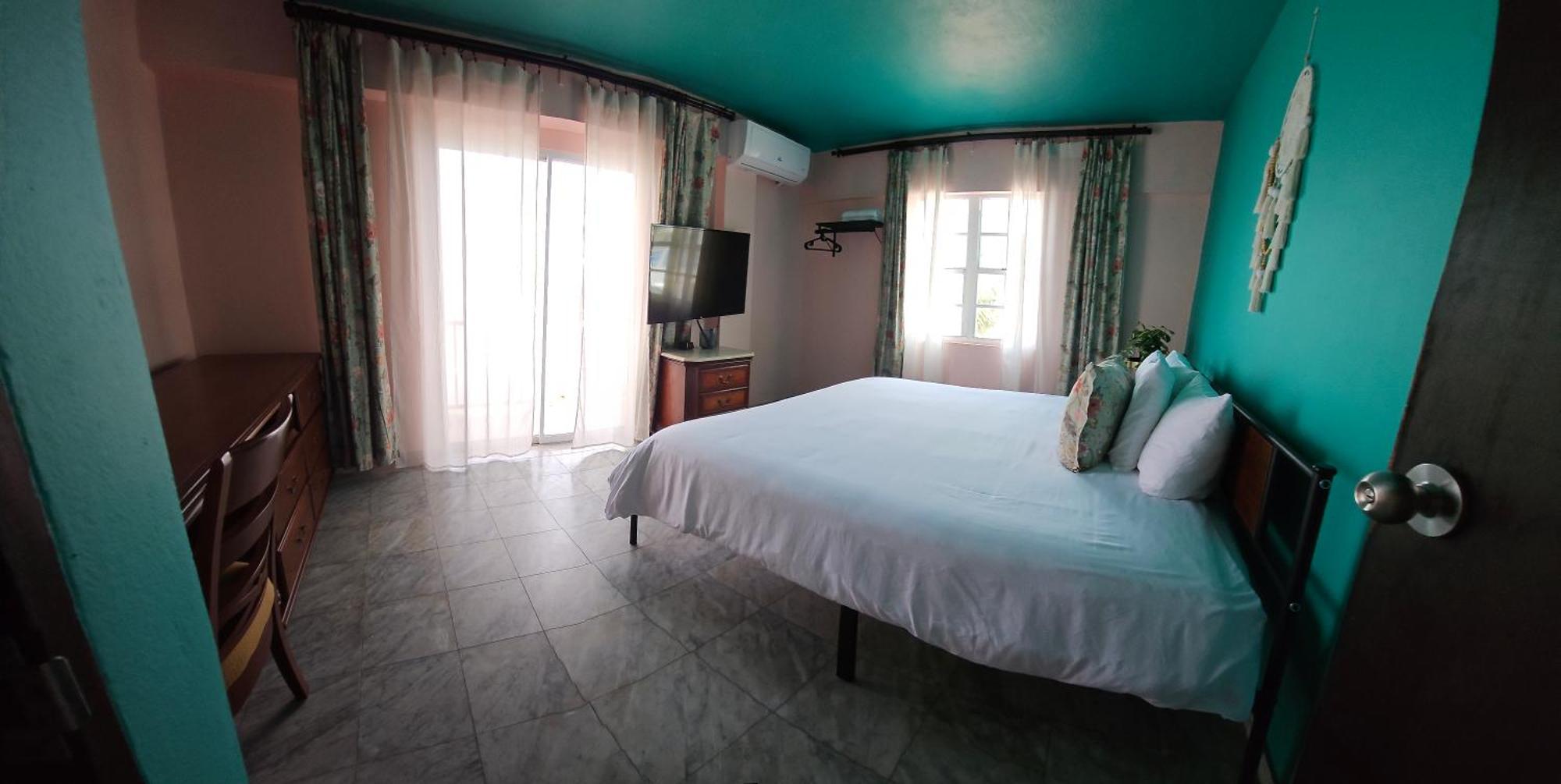 Selva Boutique Hotel - Luquillo Oceanfront Retreat - Adults Only Exterior photo
